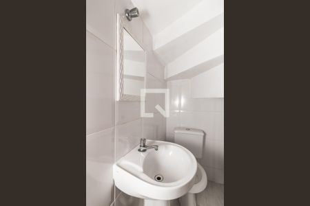 Lavabo de apartamento para alugar com 2 quartos, 64m² em Vila Ré, São Paulo