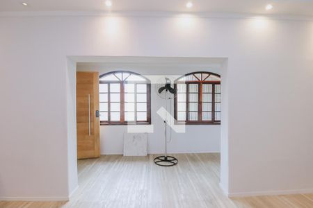 Sala de casa para alugar com 2 quartos, 250m² em Monte Castelo, São José dos Campos