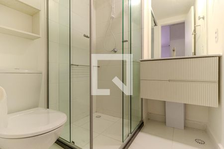 Banheiro de kitnet/studio para alugar com 1 quarto, 27m² em Vila Buarque, São Paulo