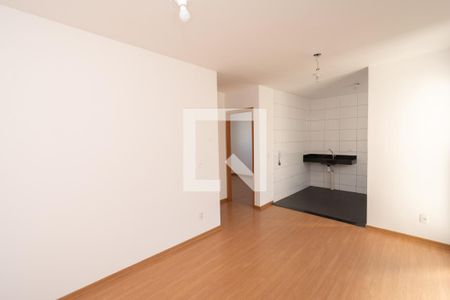 Sala de apartamento à venda com 2 quartos, 43m² em Chácara Cotia, Contagem