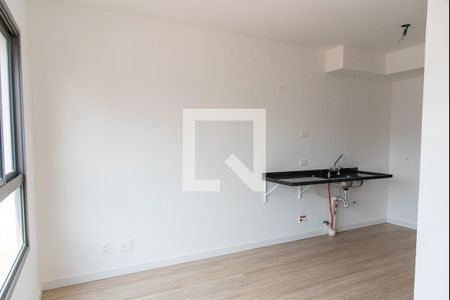 Sala de kitnet/studio à venda com 1 quarto, 21m² em Vila Firmiano Pinto, São Paulo