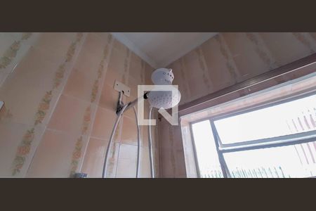 Casa à venda com 200m², 4 quartos e 2 vagas Casa à venda com 200m², 4 quartos e 2 vagasBanheiro da Suíte