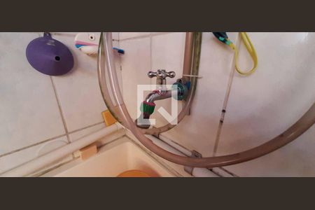 Casa à venda com 200m², 4 quartos e 2 vagas Casa à venda com 200m², 4 quartos e 2 vagasÁrea de serviço