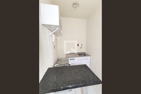 Cozinha de apartamento para alugar com 1 quarto, 37m² em Scharlau, São Leopoldo