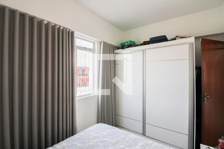 Quarto 1 de apartamento à venda com 2 quartos, 50m² em Manacás, Belo Horizonte