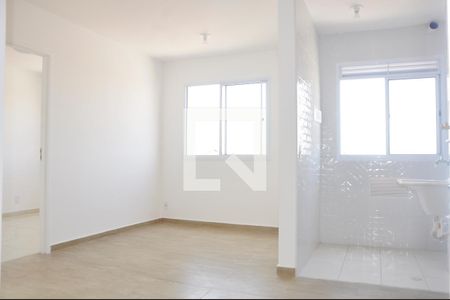 Apartamento para alugar com 36m², 2 quartos e sem vagaDetalhe - Sala