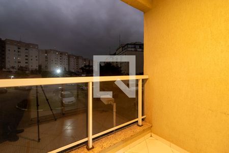 Sacada de apartamento para alugar com 2 quartos, 61m² em Jardim Santa Izabel, Cotia