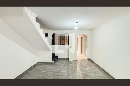 Sala  de casa à venda com 3 quartos, 150m² em Vila Camilópolis, Santo André