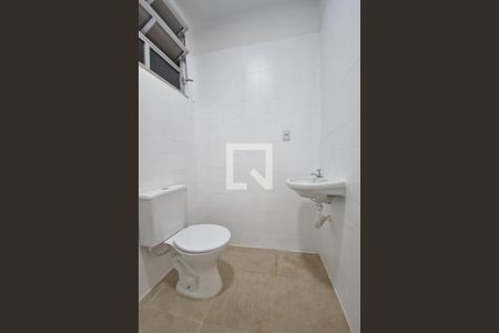 Banheiro de kitnet/studio para alugar com 1 quarto, 24m² em Centro Histórico, Salvador