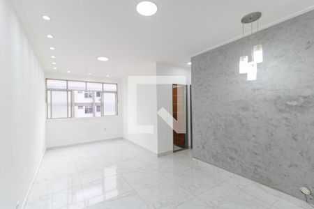 Sala de apartamento para alugar com 1 quarto, 72m² em Todos Os Santos, Rio de Janeiro