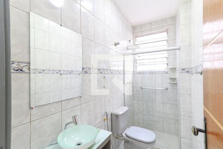 Banheiro de apartamento para alugar com 1 quarto, 72m² em Todos Os Santos, Rio de Janeiro