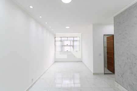 Sala de apartamento para alugar com 1 quarto, 72m² em Todos Os Santos, Rio de Janeiro