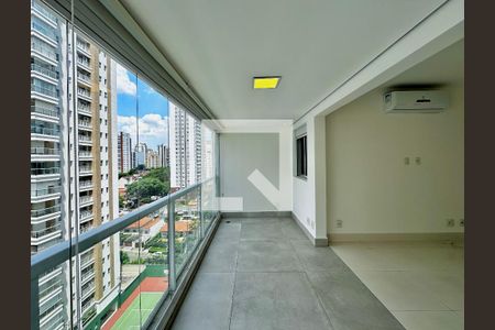 Sacada de apartamento à venda com 2 quartos, 74m² em Campo Belo, São Paulo