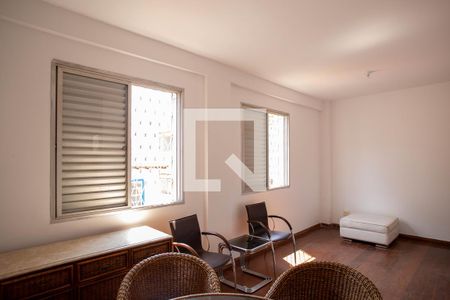 Sala de apartamento para alugar com 3 quartos, 95m² em Santo Antônio, Belo Horizonte