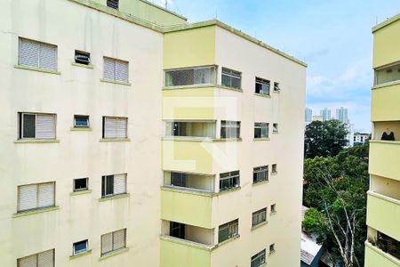 Vista do Quarto 1 de apartamento à venda com 2 quartos, 65m² em Vila Galvão, Guarulhos