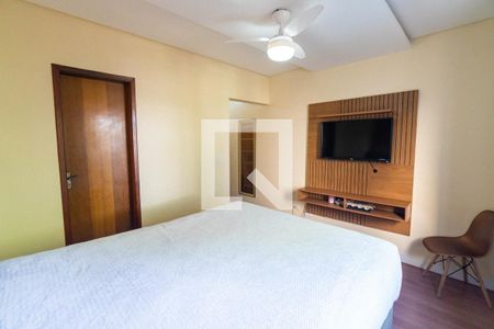 Casa 1 - Suite de casa à venda com 5 quartos, 300m² em Vila do Encontro, São Paulo