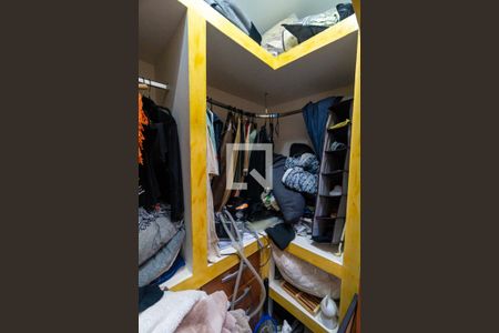 Casa 1 - Closet da Suite de casa à venda com 5 quartos, 300m² em Vila do Encontro, São Paulo