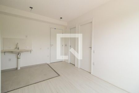 Sala/Cozinha de apartamento para alugar com 2 quartos, 36m² em Conjunto Residencial José Bonifácio, São Paulo