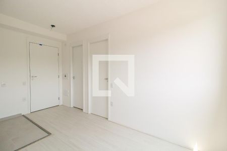 Sala/Cozinha de apartamento para alugar com 2 quartos, 36m² em Conjunto Residencial José Bonifácio, São Paulo