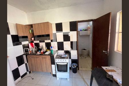 Cozinha de casa para alugar com 1 quarto, 150m² em Eldorado, Contagem