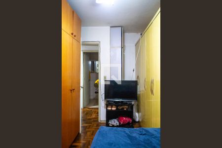 Quarto  de apartamento à venda com 1 quarto, 41m² em Camaquã, Porto Alegre