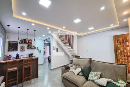 Sala de casa à venda com 3 quartos, 130m² em Jardim Piqueroby, São Paulo