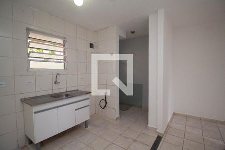 Cozinha de apartamento para alugar com 2 quartos, 54m² em Jardim Maristela, São Paulo