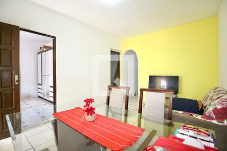 Sala de casa para alugar com 3 quartos, 120m² em Boca do Rio, Salvador