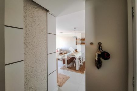 hall entrada corredor de apartamento para alugar com 3 quartos, 67m² em Vila Prudente, São Paulo