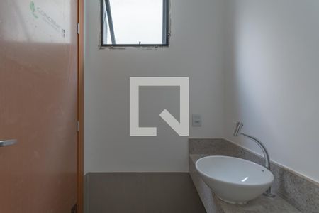 Casa de condomínio à venda com 140m², 3 quartos e 1 vaga Casa de condomínio à venda com 140m², 3 quartos e 1 vagaLavabo