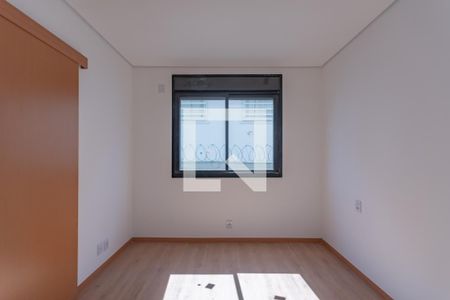 Casa de condomínio à venda com 140m², 3 quartos e 1 vaga Casa de condomínio à venda com 140m², 3 quartos e 1 vagaSemi Suíte 2