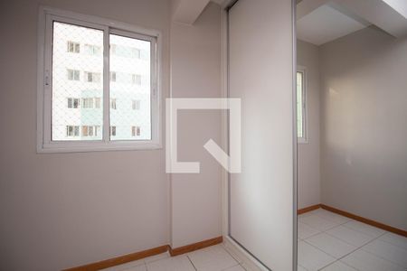 Quarto de apartamento para alugar com 2 quartos, 57m² em Setor Industrial (taguatinga), Brasília