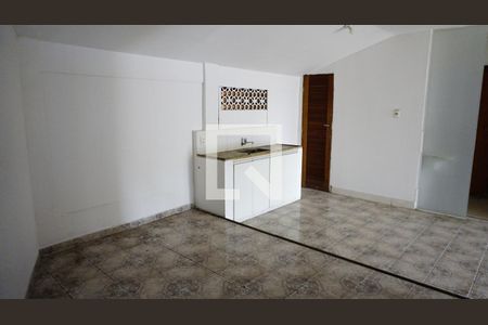 Sala e Cozinha de casa de condomínio para alugar com 2 quartos, 100m² em Anil, Rio de Janeiro