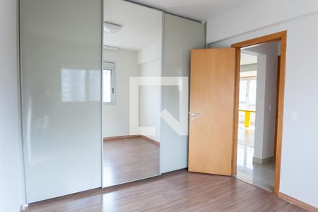 quarto 1 de apartamento à venda com 2 quartos, 74m² em Vale do Sereno, Nova Lima