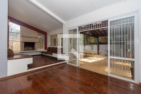 Sala de Estar de casa para alugar com 3 quartos, 206m² em Jardim Prudência, São Paulo