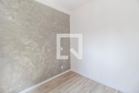 Quarto 1 de apartamento para alugar com 2 quartos, 40m² em Jardim Tupanci, Barueri