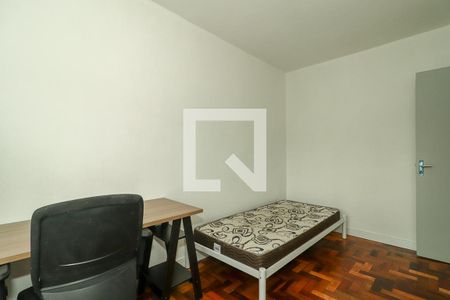 Quarto de apartamento para alugar com 2 quartos, 60m² em Humaitá, Porto Alegre