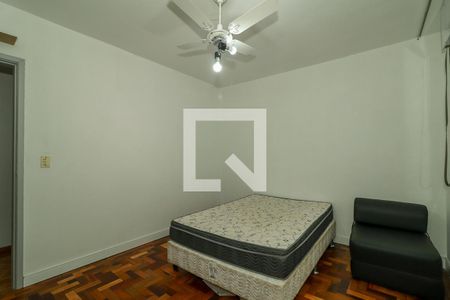 Quarto 2 de apartamento para alugar com 2 quartos, 60m² em Humaitá, Porto Alegre