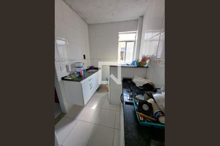 Cozinha de apartamento à venda com 3 quartos, 60m² em Serrano, Belo Horizonte