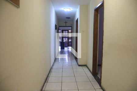 Corredor de casa à venda com 4 quartos, 180m² em Vila da Saúde, São Paulo