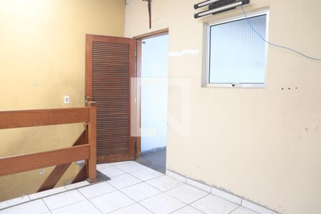 Sala 3 de casa à venda com 4 quartos, 180m² em Vila da Saúde, São Paulo