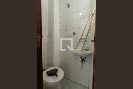 Lavabo de apartamento para alugar com 2 quartos, 75m² em Centro, Sorocaba