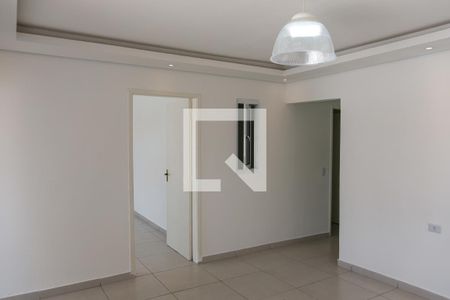 sala de casa à venda com 2 quartos, 107m² em Jardim das Flores, Osasco