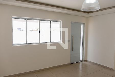 sala de casa à venda com 2 quartos, 107m² em Jardim das Flores, Osasco