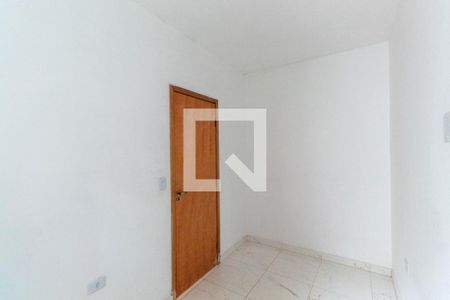 Quarto 2 de apartamento para alugar com 2 quartos, 40m² em Vila Santa Teresa (zona Leste), São Paulo