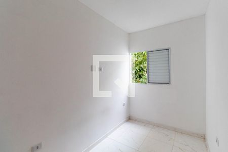 Quarto 2 de apartamento para alugar com 2 quartos, 40m² em Vila Santa Teresa (zona Leste), São Paulo