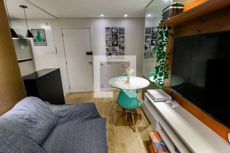 Sala de apartamento à venda com 2 quartos, 48m² em Jardim Novo Taboao, São Paulo