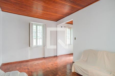 Sala de casa à venda com 3 quartos, 186m² em Partenon, Porto Alegre