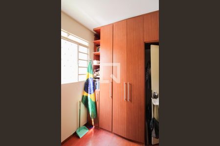 Quarto 1 de apartamento à venda com 2 quartos, 50m² em São Francisco, Belo Horizonte