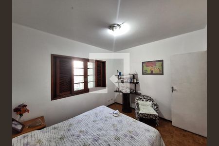 Quarto 2 de casa para alugar com 3 quartos, 200m² em Vila Hamburguesa, São Paulo